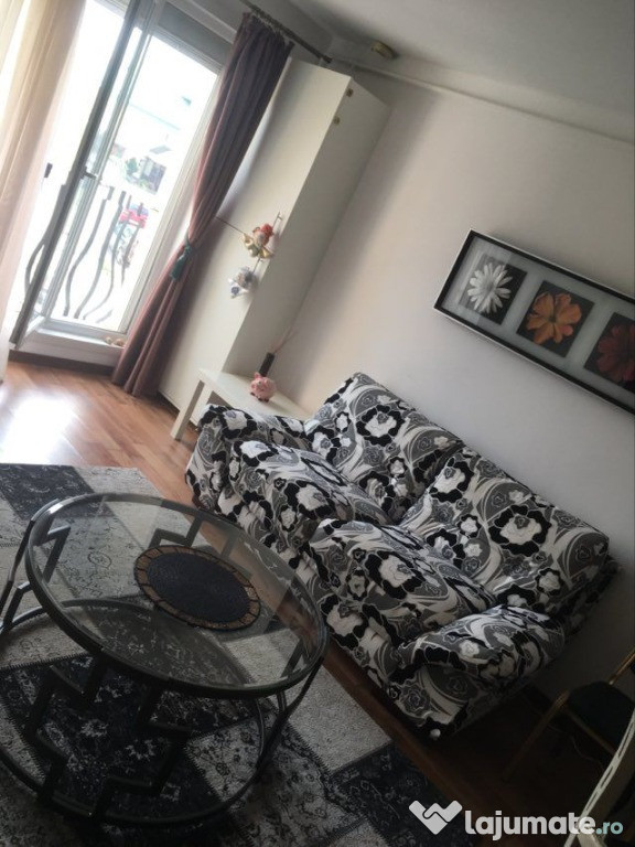 APARTAMENT 3 camere, 60mp, mobilat, utilat- COSMOPOLIS