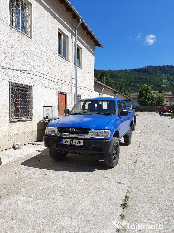 Toyota Hilux pentru dezmembrări