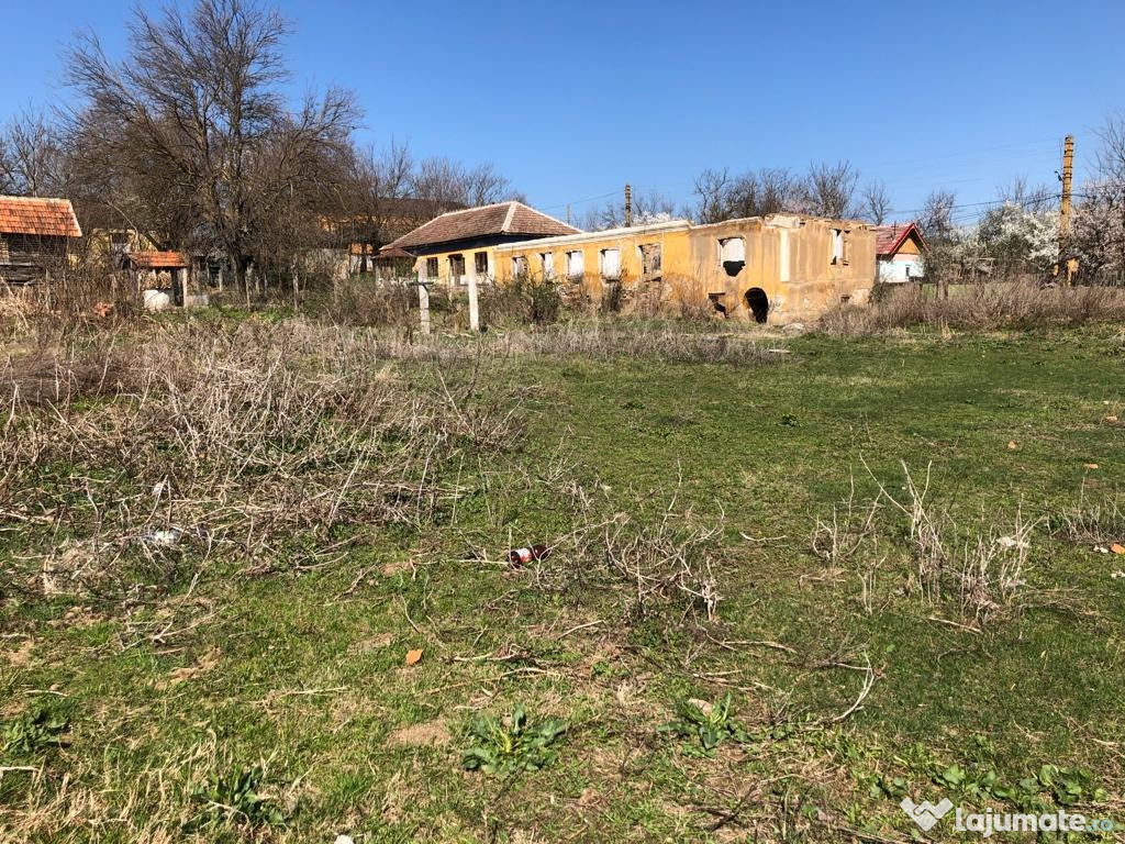 Teren intravilan 2000 m2, comuna Gângiova, județul Dolj !