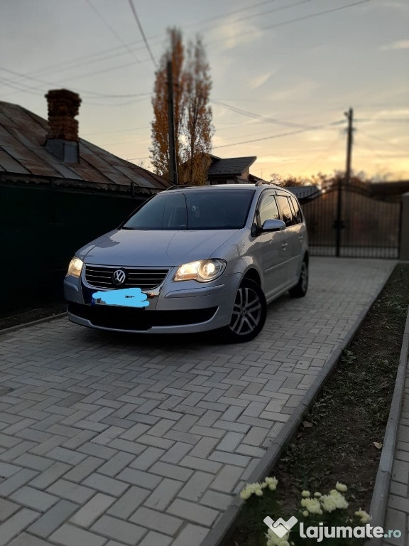 VW Touran 2009