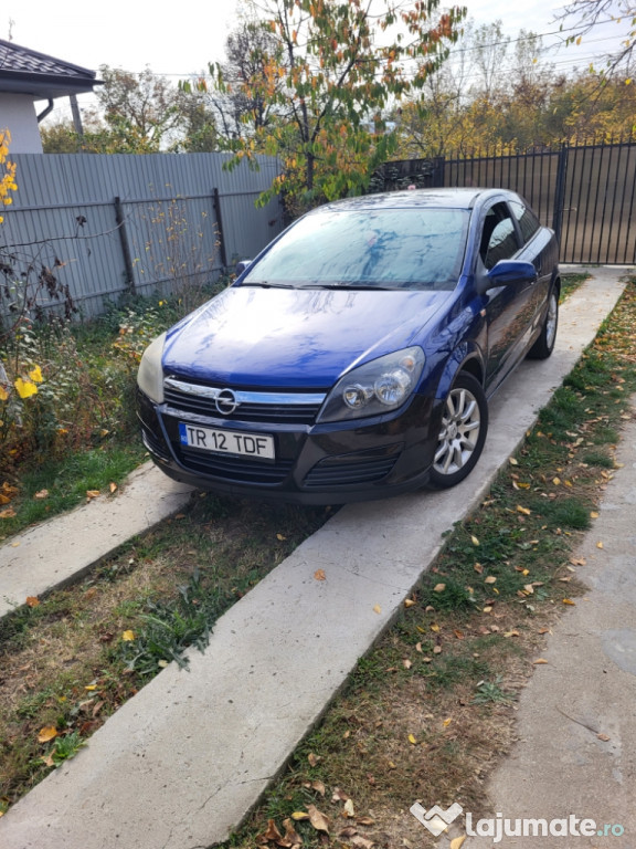 DE VANZARE OPEL ASTRA H GTC