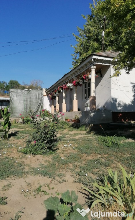 Casa cu teren st 700 mp- Cismele, Galati