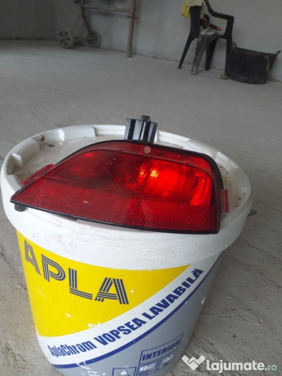 Lampa ceata dacia duster logan sandero