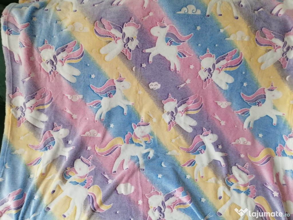 Pătură nouă fleece cu unicorni
