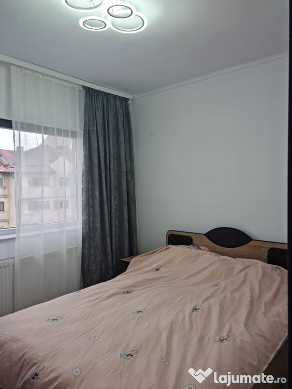 Apartament 3 camere Odobesti