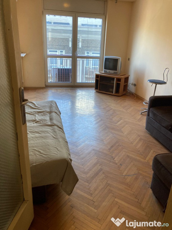 Vanzare apartament 3 camere Magheru(bloc fara risc sesimic)