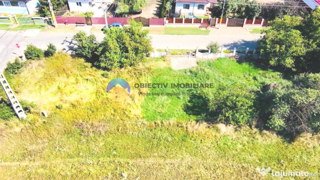 TEREN intravilan comuna SAVINESTI