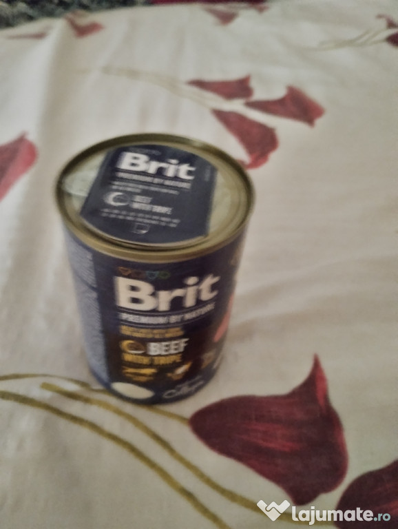 Hrana câini Brit vita