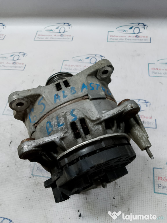 Alternator Volkswagen Golf 5 2008, 06F903023F