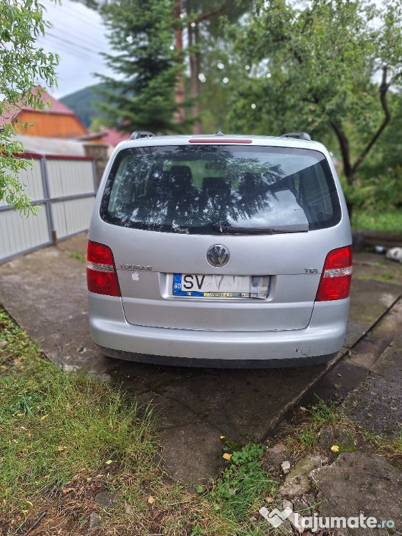 De vanzare Vw Touran 2006 1.9 tdi 105 cp 5 locuri