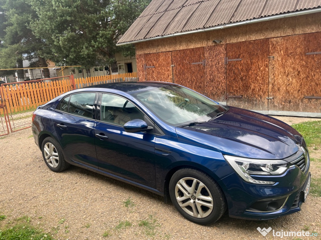 Renault Megane Sedan