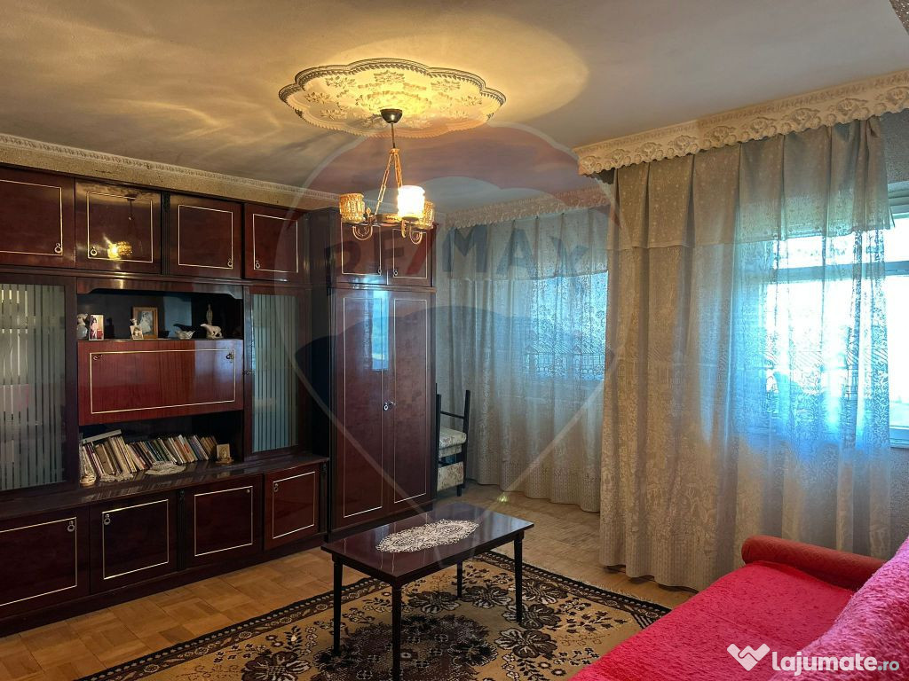 Apartament cu 2 camere de vânzare