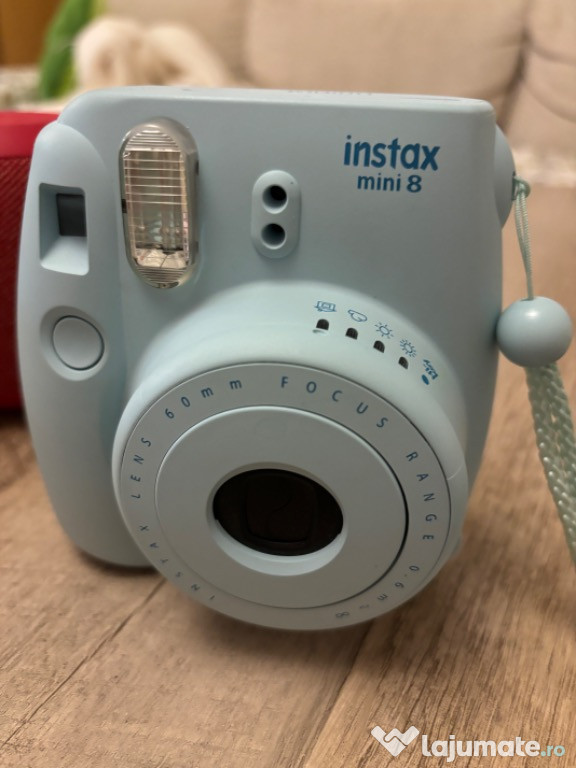 Vand aparat foto Fujifilm Instax mini 8