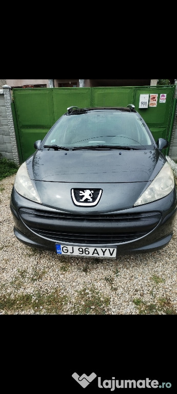 Vând Peugeot 207 SW