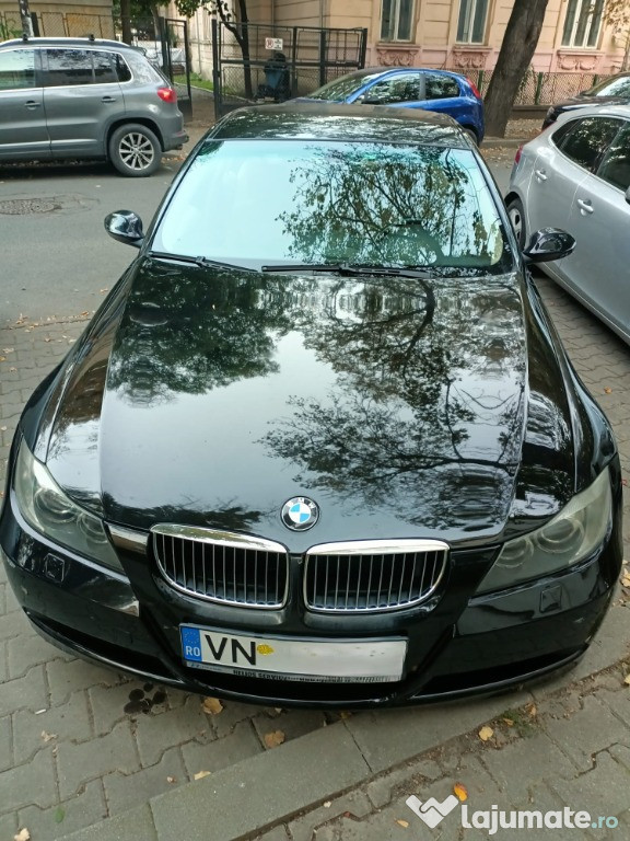 BMW Seria 3/320d motor e90 din anul 2005 cu 169.111km la bord.