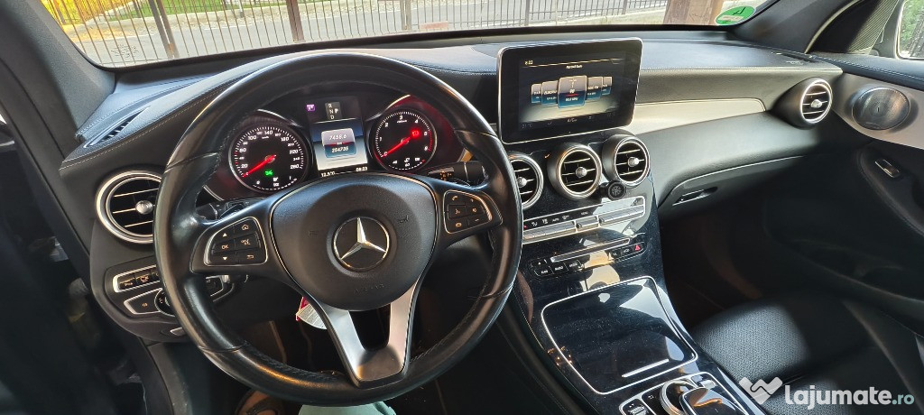 Mercedes-Benz GLC Mercedes GLC 250d - Burmester, cam 360, trapa, cauci