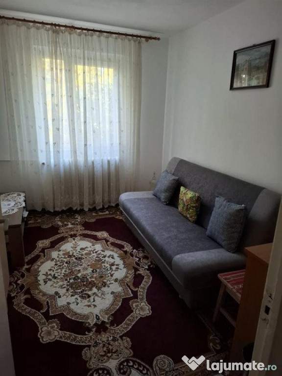 APARTAMENT 4 CAMERE, SEMIDECOMANDAT, TATARASI