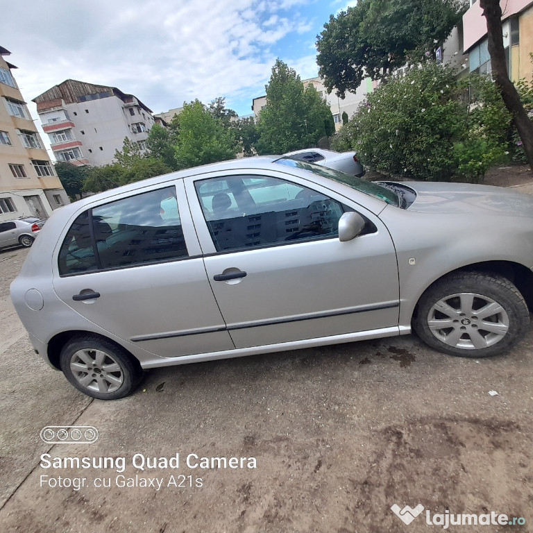 Vând Skoda Fabia