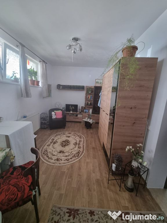 Apartament 2 Camere tip Studio 36mp Metrou Dimitrie Leonida