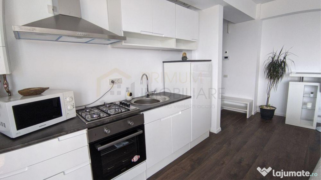 Apartament 2 camere semidecomandat, mobilat si utilat, bloc