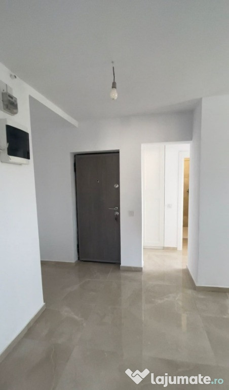 Titan, Piata Salajan, Apartament 3 camere, Complet Renovat!