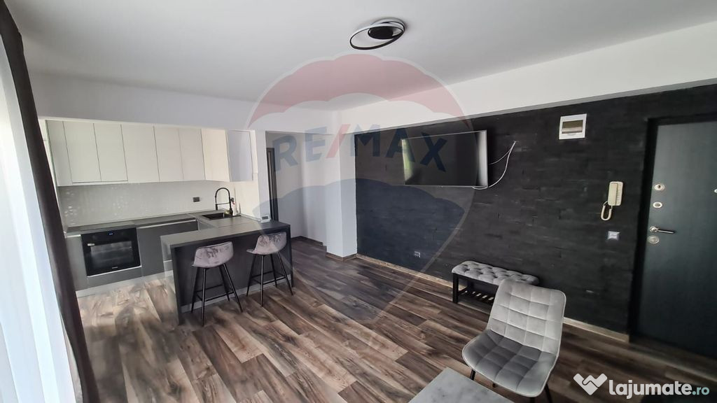 Apartament cu 2 camere de închiriat