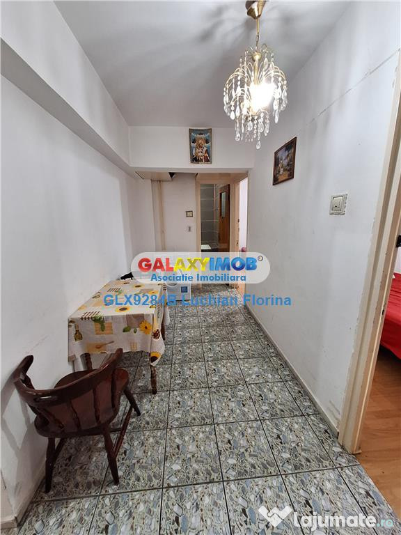 Apartament 4 camere, decomandat I Obor