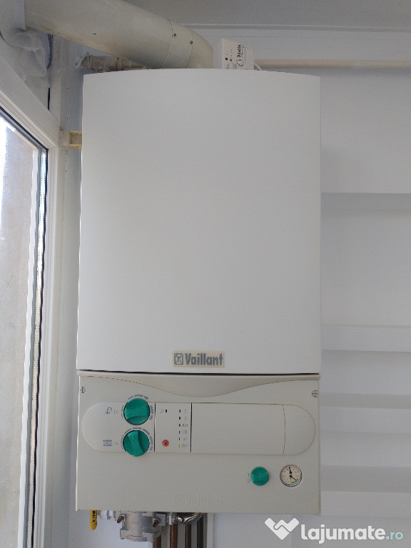 Centrala termica Vaillant Turbomax Pro VUW INT 242/2-3