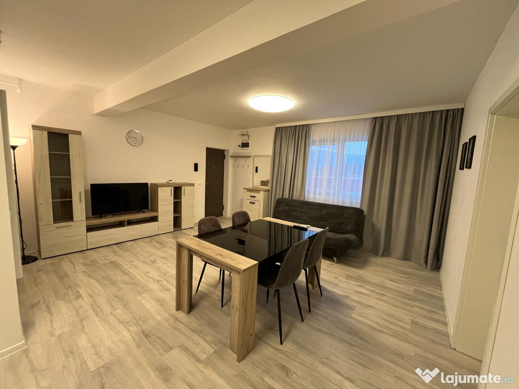 Închiriez apartament 3 camere in bloc nou