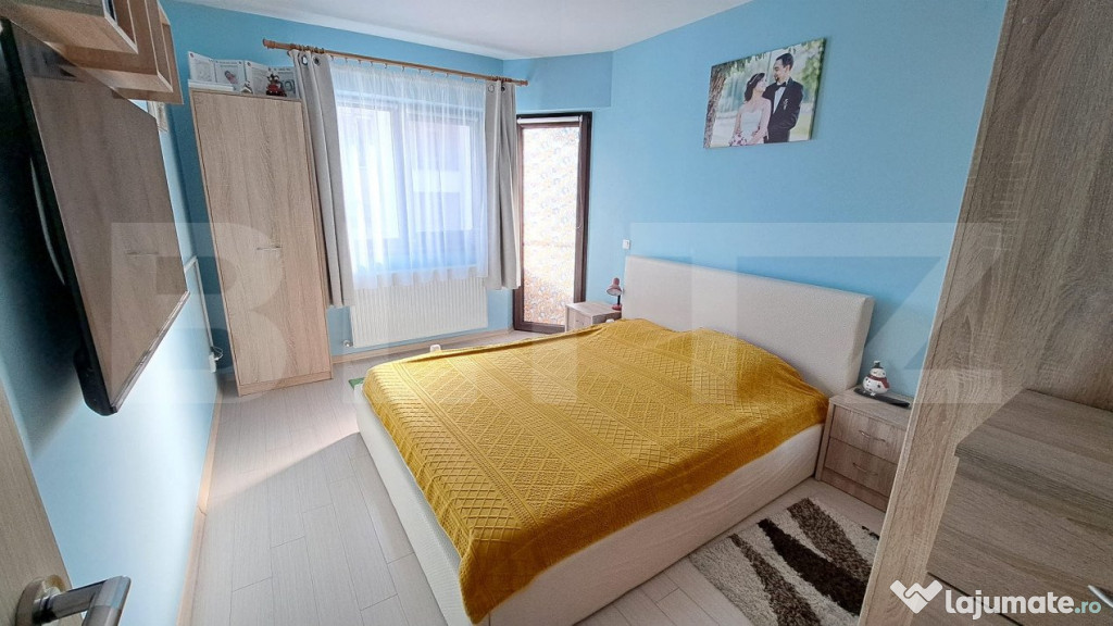 Apartament 3 camere, 2 bai ,2 parcari etaj intermediar in Eu