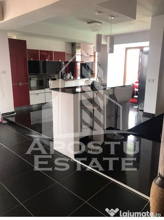 Apartament pethouse, cu terasa generoasa etaj intermediar...