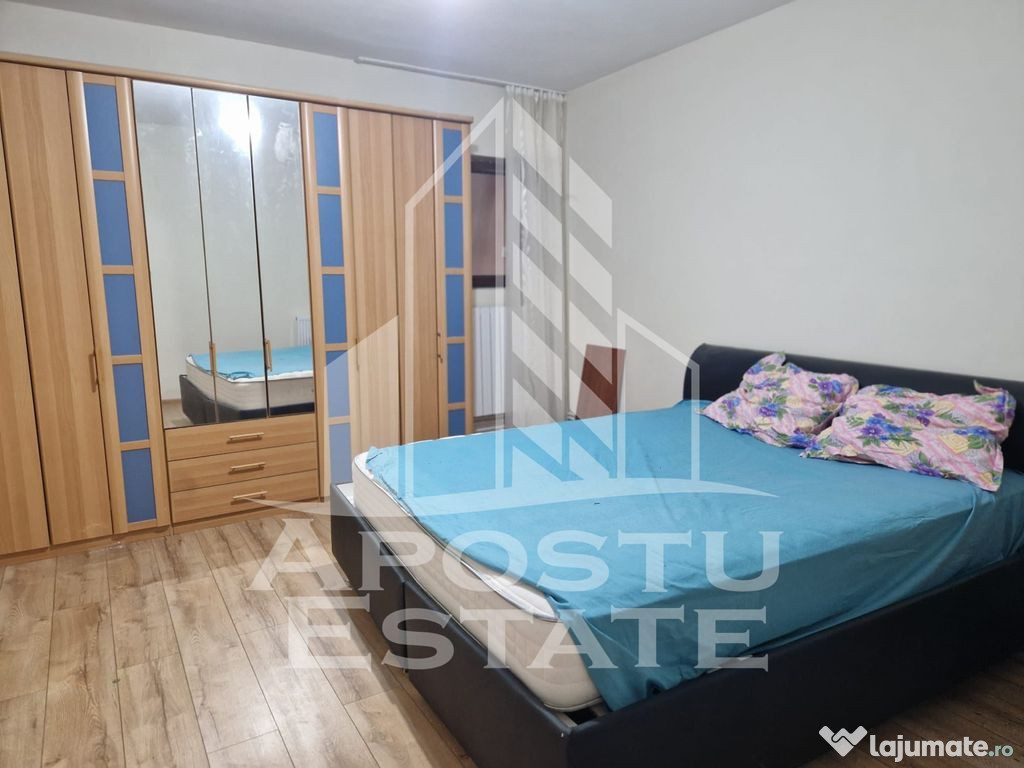 Apartament cu 3 camere ,80 mpu semidecomandat ,Parneava P...