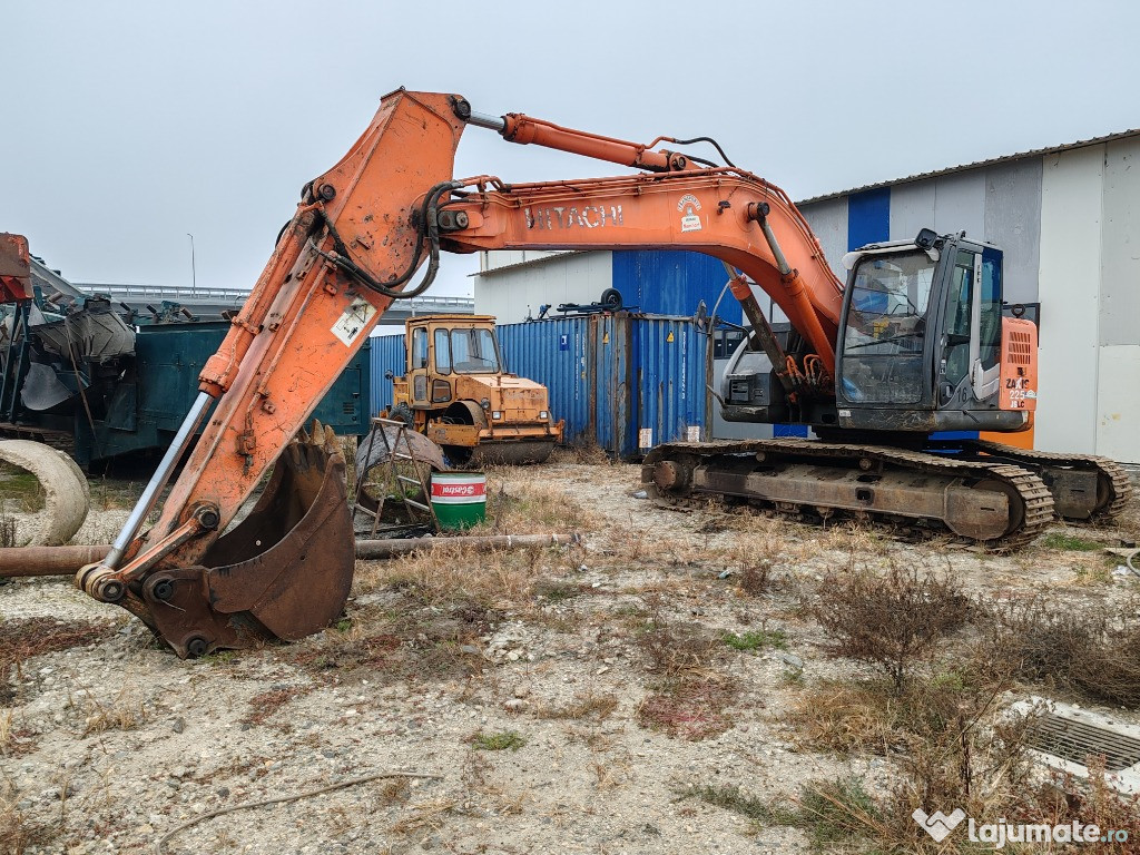 Excavator pe senile Hitachi ZX225 JSLC