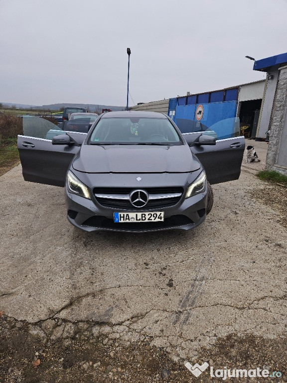 Mercedes CLA, An fab 2014,diesel,berlina