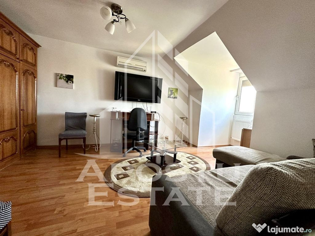 Apartament cu 3 camere, pe 2 niveluri, zona Girocului