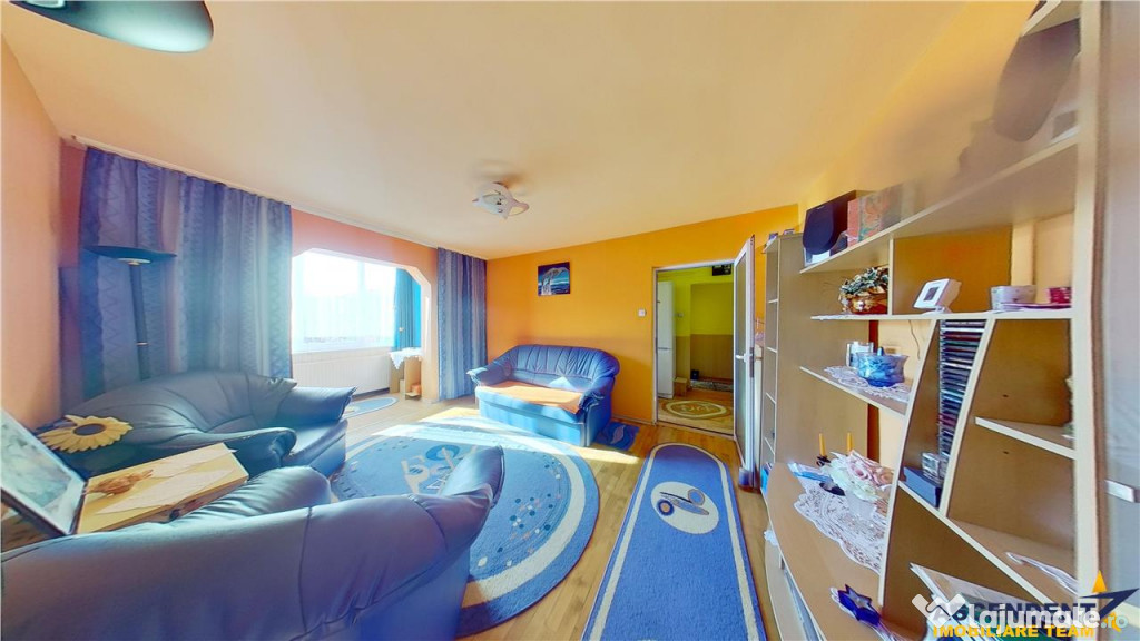 Exploreaza LIVE! Apartament cochet, 3 camere, zona Centrul C