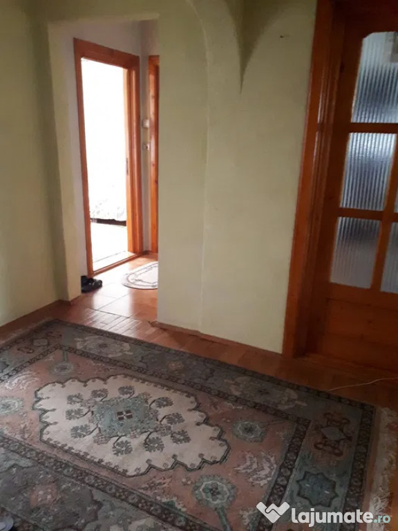 Apartament cu 3 camere decomandate Etaj 3 - Zona George Enescu