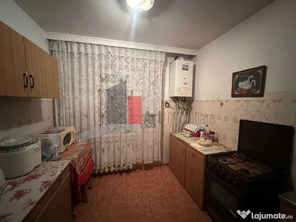 Vânzare apartament 3 camere decomandat Șos. Olteniței ...