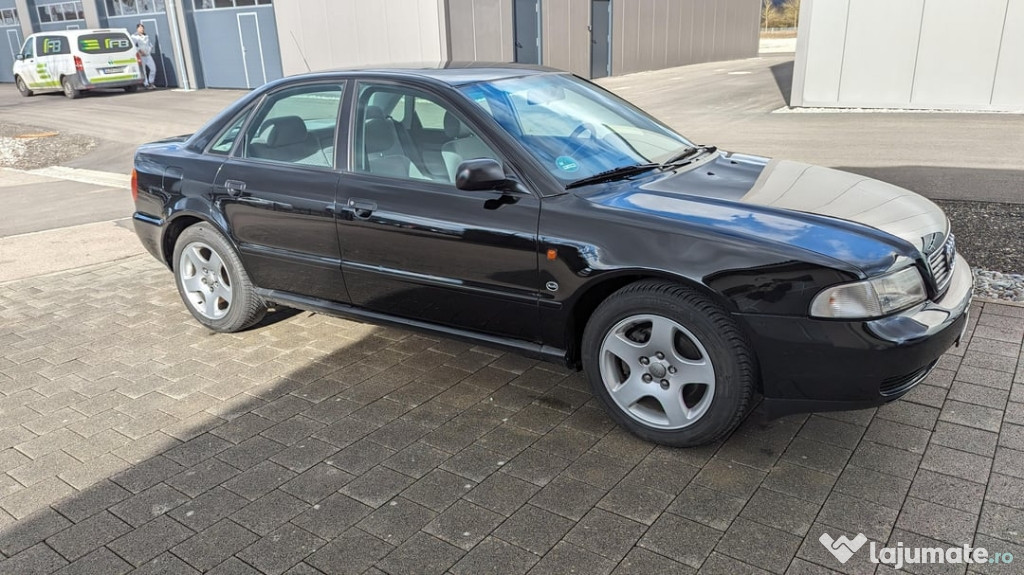 Dezmembrez audi a4 b5 din 1999 1,9 tdi