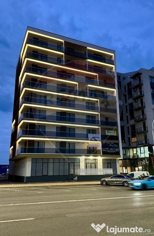 Apartament cu 3 camere de vânzare cu priveliște deosebită