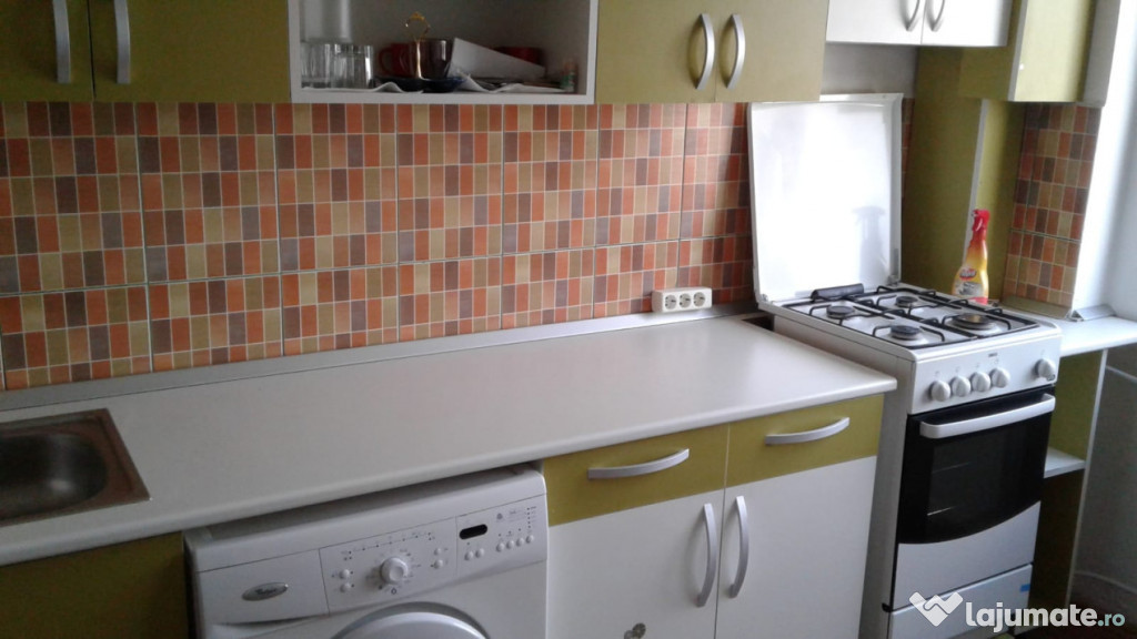 Apartament 3 camere decomandat - Parcul Morarilor