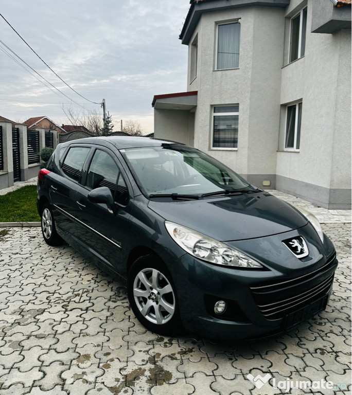 Peugeot 207 Sw 1.4 benzina 2010 euro 5 panoramic