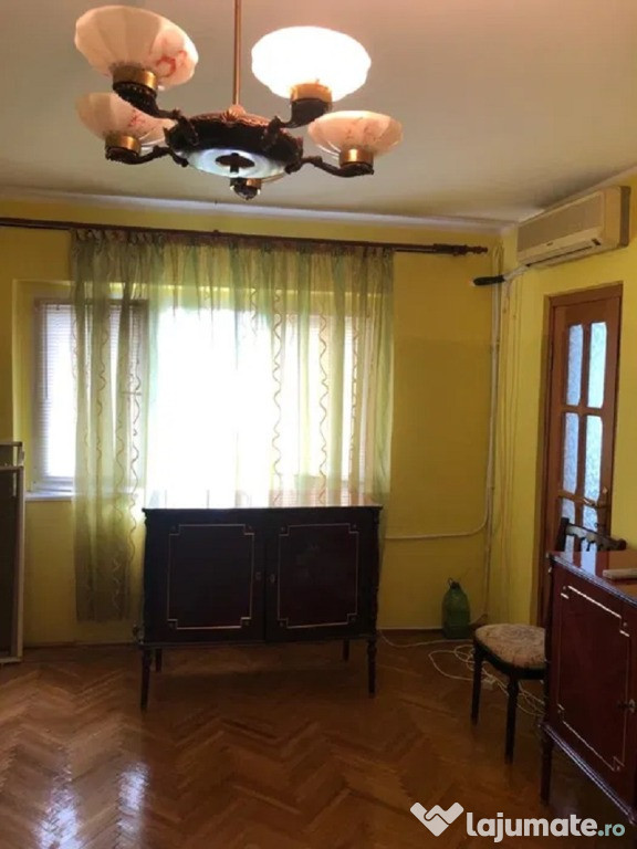 Apartament cu 3 camere in I C Frimu