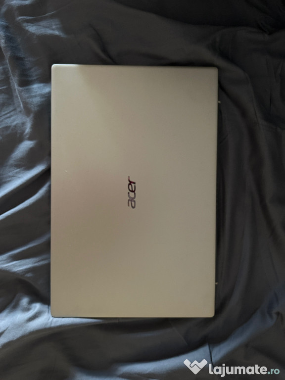 Laptop Acer LAPTOP-8LMQ9L3P