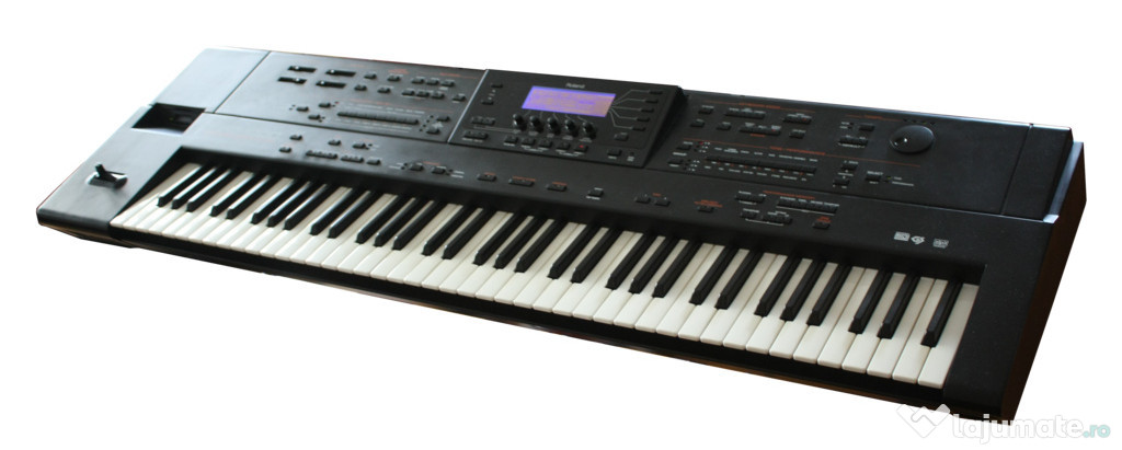 Roland G1000 keyboard