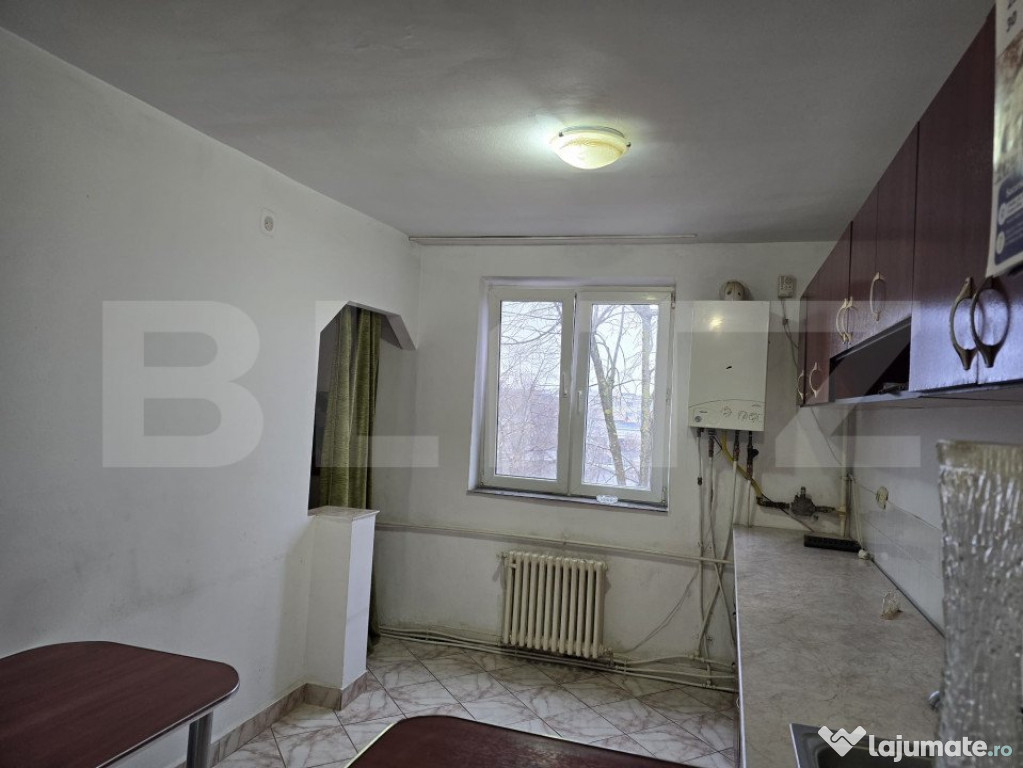 Apartament 3 camere, 70 mp. Careiului