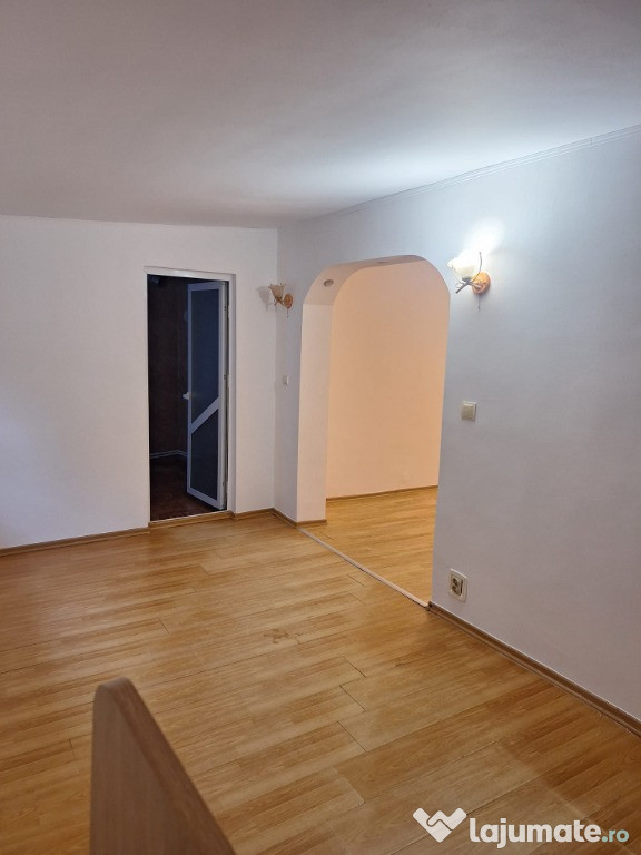 Apartament 2 camere, pret real, pe str. Miron Costin