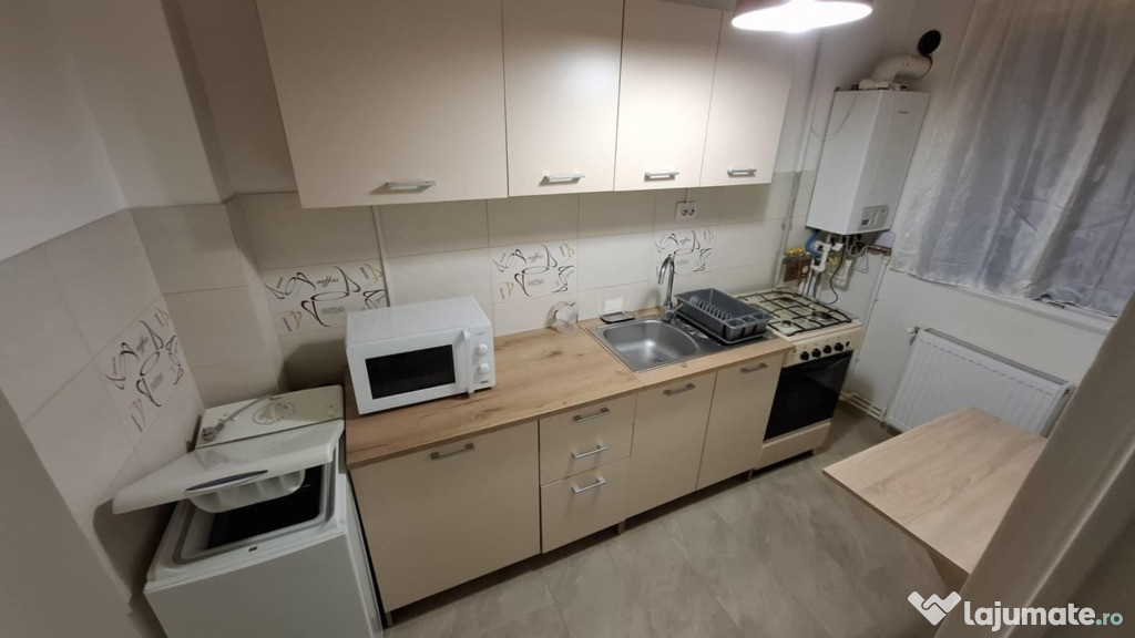 Apartament 3 camere D, in Piata Unirii