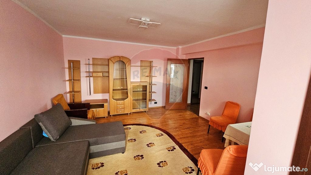 Apartament 3 camere de inchiriat