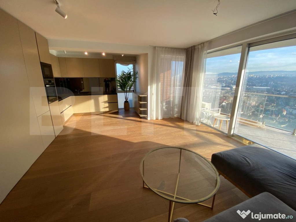 Apartament exclusivist cu panoramă spectaculoasă asupra Cl